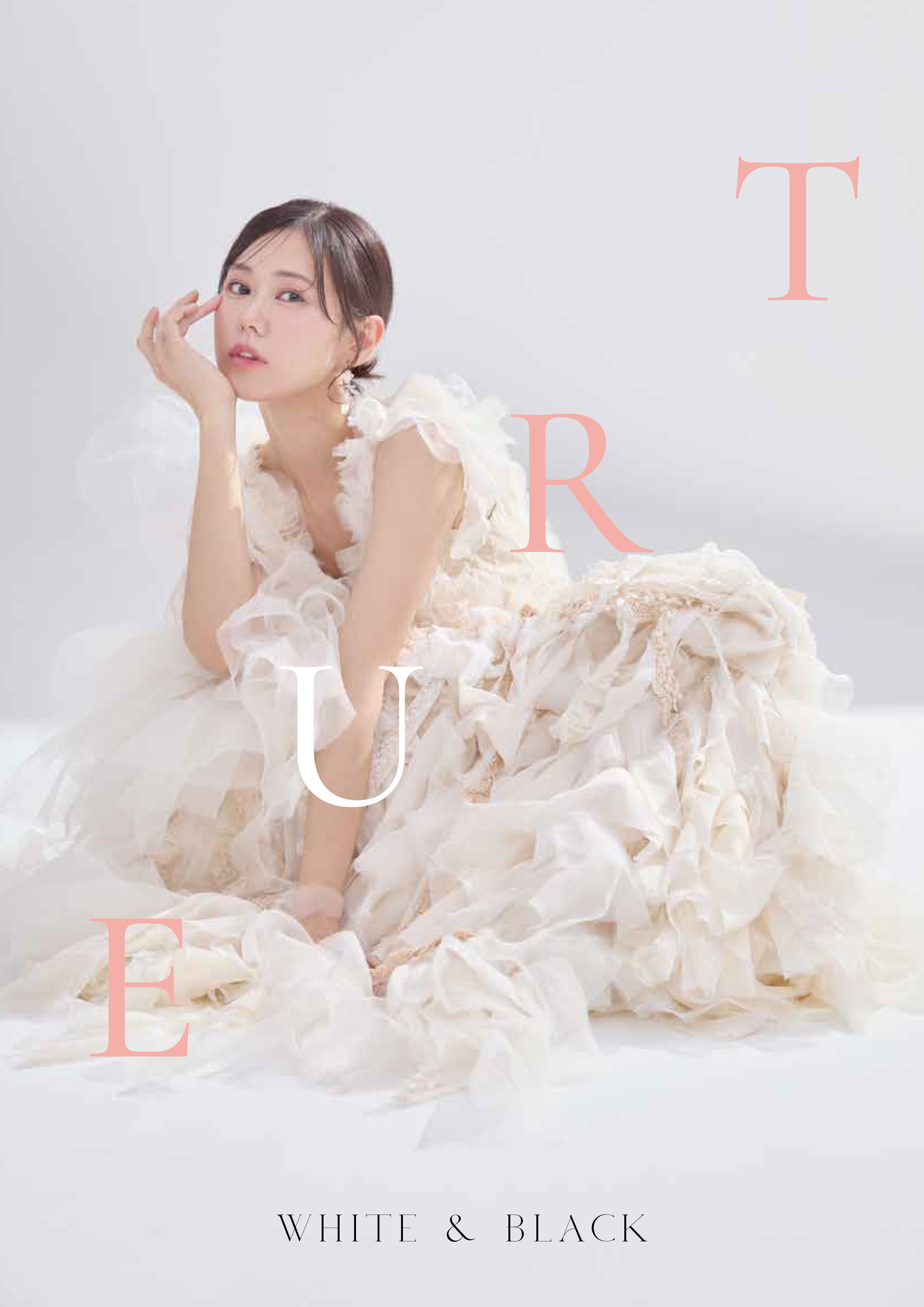 メモリアルフォトブック「TRUE RECORD 2025」【TRUE Live Tour PLAY! vol.1 -ReCoda-】